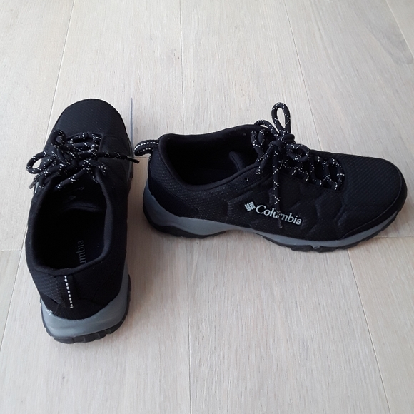 Mens Columbia All Terrain Sneakers - Picture 4 of 5